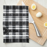 Linge De Cuisine Buffle noir et blanc plaid monogrammé<br><div class="desc">Motif de plaid de buffle noir et blanc rustique,  serviette personnelle de cuisine Vous pouvez personnaliser et ajouter votre propre monogramme.</div>