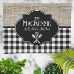 Linge De Cuisine Burlap Black Buffalo Check personnalisé<br><div class="desc">Un design amusant de faux burlap avec un classique noir et blanc de buffle vérifier le bord avec votre personnalisation et silhouettes blanches d'ustensiles de cuisine de base.</div>