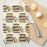 Linge De Cuisine Canadian Nanaimo Bars Canada Colombie-Britannique<br><div class="desc">Design présente un marqueur original sur le thème de la nourriture illustrant une pile de barres Nanaimo. Originaires de la ville de Nanaimo, en Colombie-Britannique, ces barres de desserts sans gâteau sont pourvues d'une base de noix, de wafer et de noix de coco, d'une couche de crème pâtissière et d'une...</div>