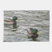 Linge De Cuisine Canards dans un étang (Horizontal)