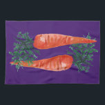Linge De Cuisine Carottes d'aquarelle violet<br><div class="desc">Décorez votre cuisine avec cette serviette de plat de carottes amusante. Fait un grand ménage ou un cadeau mariage! Vous pouvez le customiser et ajouter du texte. Consultez ma boutique pour plus de couleurs et de motifs !</div>