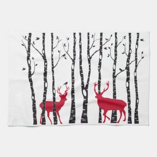 Linge De Cuisine Cerfs communs rouges dans la forêt d'arbre de