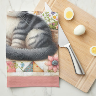 Linge De Cuisine Chat mignon sur courtepointe fleurie Cottagecore