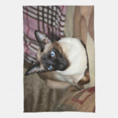 Linge De Cuisine Chat siamois détendant sur le divan (Vertical)