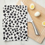 Linge De Cuisine Chien noir et blanc Dalmatien Motif Abstrait<br><div class="desc">La serviette de cuisine Abstraite de Chien Dalmatien noir et blanc ajoute une touche de fantaisie à votre décor de cuisine. Parfait pour les amoureux de les chiens et les amateurs de design artistique unique, cette serviette est à la fois fonctionnelle et amusante. Que vous l'utilisiez pour sécher la vaisselle...</div>