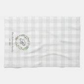 Linge De Cuisine Christmas Winter Berries Wreath Nom de famille (Horizontal)