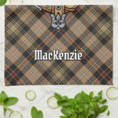 Linge De Cuisine Clan MacKenzie Crest sur Tartan de chasse Brown (Plié)