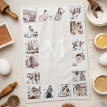 Linge De Cuisine Collage photo personnalisé Beige personnalisé<br><div class="desc">Créez votre propre collage photo personnalisé 16,  serviette de cuisine arrière - plan beige. Le visage de la serviette de cuisine comporte également votre monogramme et votre nom. Ajoutez vos photos,  designs ou oeuvres d'art préférés pour créer quelque chose de vraiment unique.</div>