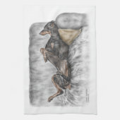 Linge De Cuisine Doberman drôle sur Sofa (Vertical)