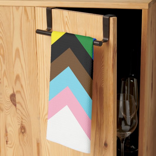 Linge De Cuisine Drapeau de fierté Progress Pride de SlipperyJoe si (Pliage en tiers)