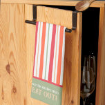 Linge De Cuisine Drôle Manger Sortir Devis Personnalisable<br><div class="desc">Drôle Personnalisé Mangez dehors Citation Gratuit Serviette de cuisine. Ces serviettes de cuisine uniques sont un cadeau parfait pour célébrer un anniversaire, la retraite, l'anniversaire, la fête du ménage, un cadeau mariage, etc... Une façon amusante de célébrer n'importe quelle occasion. Associez-le avec une bouteille de vin et il fait un...</div>