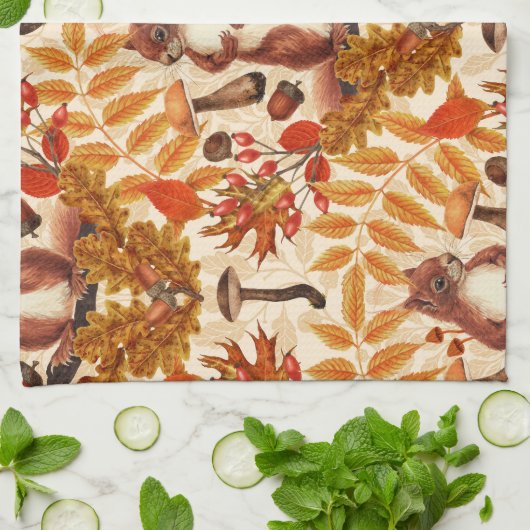 Linge De Cuisine Écureuil d'automne sur blanc (Plié)