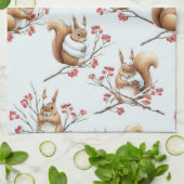 Linge De Cuisine Écureuils d'hiver parmi les branches enneigées (Plié)