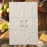 Linge De Cuisine Élégant crème de café Monogramme Nom personnalisé<br><div class="desc">Customisez le texte, et créez facilement votre serviette de cuisine personnalisée. Cliquez sur MODIFIER LA CONCEPTION pour modifier la couleur du texte ou la couleur arrière - plan. Vous pouvez TRANSFÉRER ce DESIGN à d'autres produits Zazzle et l'ajuster à la plupart des articles Zazzle. Les conceptions Studio standard sont faites...</div>