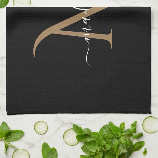 Linge De Cuisine Élégant Monogramme noir et or Nom du script (Plié)