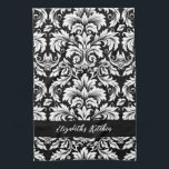 Linge De Cuisine Elégant noir noir blanc damassé personnalisé<br><div class="desc">Un élégant motif damassé noir et blanc orne cette serviette de cuisine. Personnalisez-le avec votre nom. Conçu pour vous par Blackberry Boulevard.</div>