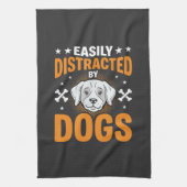 Linge De Cuisine Facilement Distrait Par Les Chiens (Vertical)
