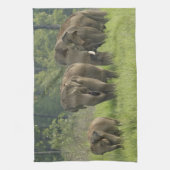 Linge De Cuisine Famille d'éléphants indiens (Vertical)