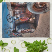Linge De Cuisine Farms | Rusty Antique Tractor (Plié)