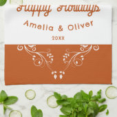 Linge De Cuisine Festive Joyeuses Foliage Orange Couple Photo (Plié)