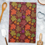 Linge De Cuisine Feuilles d'érable colorés de la récolte d'automne<br><div class="desc">Cette serviette à main d'automne a un beau motif de feuilles d'érable dynamiques.</div>