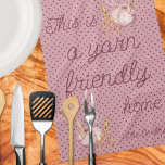 Linge De Cuisine Fils pois rose amical maison<br><div class="desc">Fils pois rose amical serviette de cuisine maison - à tous les tricoteurs qui aiment le fil, celui-ci est pour vous. Laissez vos amis et votre famille se sentir à la maison avec un message d'accueil spécialement à ces amoureux de fil là-bas. Cette serviette de cuisine est un cadeau fabuleux...</div>
