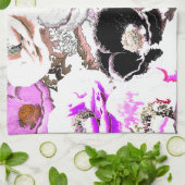 Linge De Cuisine Fleurs violettes, blanches et noires. (Plié)
