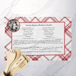 Linge De Cuisine Garde de la recette de famille photo Noël<br><div class="desc">Customisez cette Recette Famille Keepsaké Photo de Noël cuisine serviette de vacances idée cadeau pour célébrer amis, famille, ou l'une de vos personnes préférées. Ce cadeau personnalisé fait un cadeau de Noël personnalisé et réfléchi. Famille et amis aimeront cette famille Recette Keepsaké Photo serviette de cuisine de Noël personnalisée idée...</div>