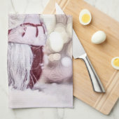 Linge De Cuisine Gnome rose dans la peinture d'aquarelle de neige (Quart Plié)