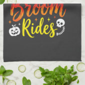 Linge De Cuisine Graphisme de sorcière de Halloween à brouette grat (Plié)