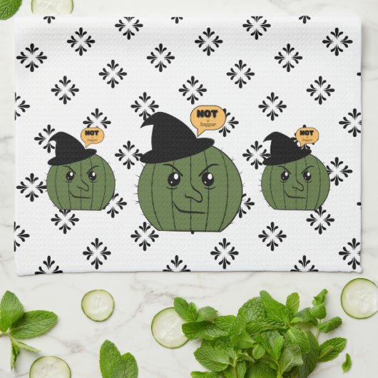 Linge De Cuisine Halloween Cactus Witch "Not a Hugger" (Plié)