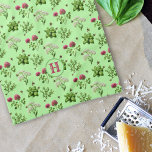 Linge De Cuisine Herbes d'abeilles rose vert Monogramme initial<br><div class="desc">Serviette de cuisine avec herbes et motif abeilles. Ajoutez un monogramme initial en rose pâle sur un arrière - plan vert clair. Le design présente des herbes médicinales et savoureuses telles que le fil, le thym, le basilic et le trèfle rouge. Les petites bourdons volent vers chacune des plantes dans...</div>