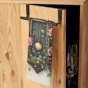 Linge De Cuisine Horloge Vintage Entourée de Roses et de Vignes