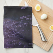 Linge De Cuisine Illustration d'un chat noir dans un champ de lavan (Quart Plié)