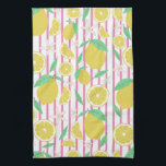 Linge De Cuisine Jolie Fleurs de citrons Motif rayé de citrons<br><div class="desc">Décorez votre cuisine avec cette amusante serviette au citron. Fait un grand ménage ou un cadeau mariage! Vous pouvez toujours ajouter votre propre texte. Faites-moi savoir si vous voulez quelque chose fait sur mesure. Si vous l'achetez, merci ! N'oubliez pas de partager une photo sur Instagram de celui-ci en action...</div>