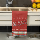 Linge De Cuisine Joyeux Noël Calligraphie Script mignon Rouge Plaid<br><div class="desc">Ce design comprend une serviette de cuisine plaid Joyeux Noël,  rouge et vert,  parfait pour un cadeau de gardien d'hôtesse,  idéal pour la cuisson des vacances,  facilement créer votre propre,  avec la calligraphie argentée,  typographie de script,  un joli Noël,  minimaliste simple,  design classique rustique</div>