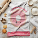 Linge De Cuisine Kawaii Donut Je Ne Cuis Que Des Foods Hole<br><div class="desc">Kawaii Donut I Only Cook Hole Foods Towel - Ah l'odeur des beignets frais dans la cuisine un festin pour vos sens et votre estomac. Cette serviette est munie d'une beigne kawaii ultra mignonne d'inspiration beignet donnant un clin d'oeil avec l'expression amusante "Je cuisine seulement des aliments trous". Pourquoi ne...</div>