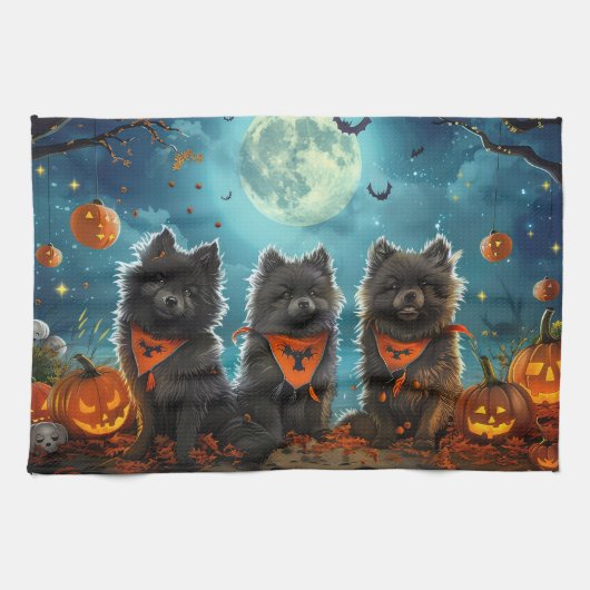 Linge De Cuisine Keeshond Halloween Éffrayant (Horizontal)