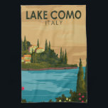 Linge De Cuisine Lac de Côme Italie Vintage<br><div class="desc">Design vectoriel du lac de Côme. Le lac de Côme,  situé dans la région de Lombardie,  dans le nord de l'Italie,  est une station balnéaire haut de gamme connue pour ses paysages spectaculaires,  située au pied des Alpes.</div>