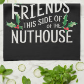 Linge De Cuisine Le Plus Joly Groupe D'Amis Les Noël Correspondant  (Plié)