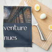 Linge De Cuisine Lecture ...l'aventure continue Tea Towel (Quart Plié)