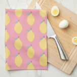 Linge De Cuisine Les citrons jaune pastel Motif sur le rose<br><div class="desc">motif au citron illustré moderne en jaune pastel sur rose.</div>