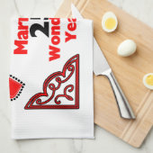 Linge De Cuisine Les noms noirs rouges de coeurs et datent (Quart Plié)