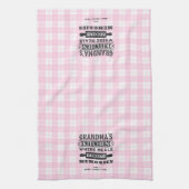 Linge De Cuisine Les Repas De Grand-Mère Rose Deviennent Souvenirs (Vertical)