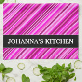 Linge De Cuisine Lignes minces en rose et magenta Motif + Nom perso (Plié)
