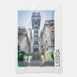 Linge De Cuisine Lisbonne au Portugal avec souvenir d'ascenseur rét