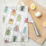 Linge De Cuisine Love Bugs Valentine's Day<br><div class="desc">Serviette avec torsion sur le XOXO traditionnel. Les câlins et les baisers,  les bugs et les baisers ! Ces adorables amoureux de l'aquarelle sont la meilleure façon de décorer pour la Saint-Valentin !</div>