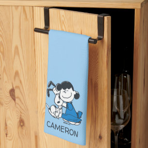 Linge De Cuisine Lucy Hugging Snoopy