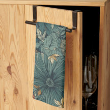 Lush Flora & Fauna – Vintage Botanical