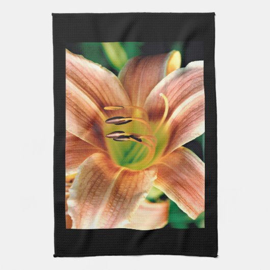 Linge De Cuisine Macro Daylily (Vertical)